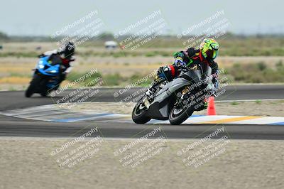 media/Apr-18-2025-TrackDaz (Fri) [[45f5874c44]]/C Group/Session 1 (Turn 7)/